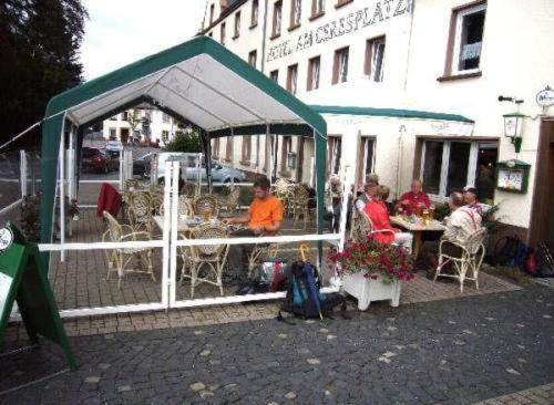 Hotel Am Ceresplatz Manderscheid Exterior photo